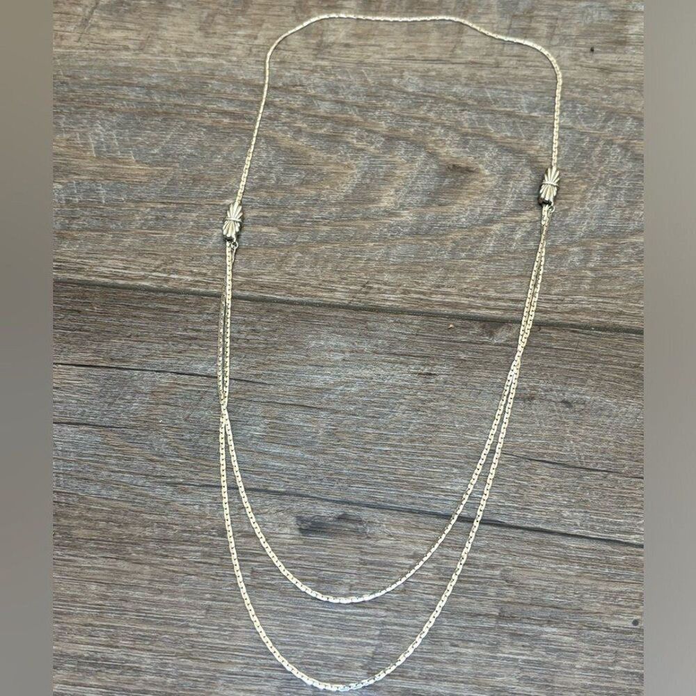 Avon 1980 Glimmering Slide Adjustable Length silver Tone Chain Vintage Necklace